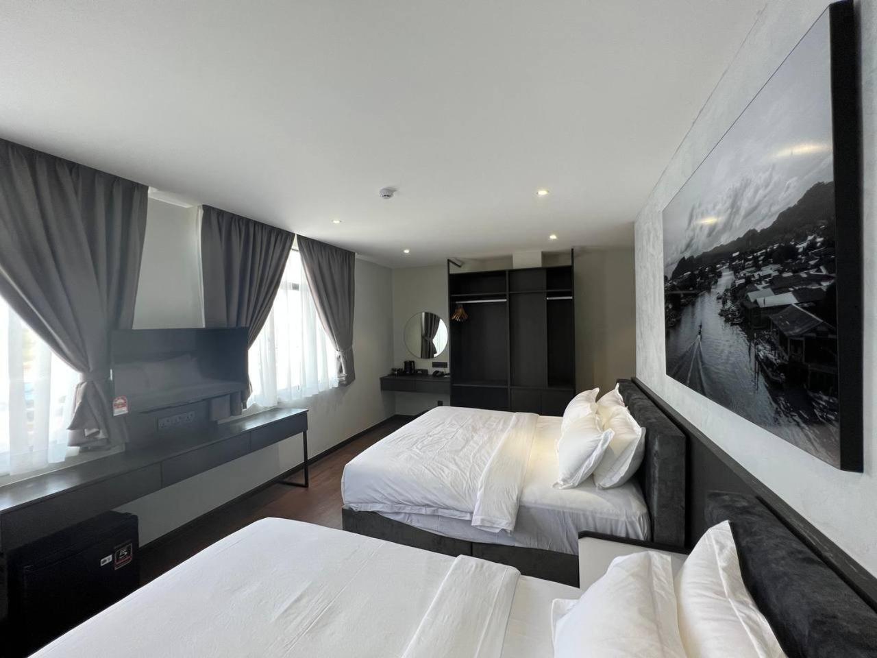 All In Hotel Kangar Exteriér fotografie